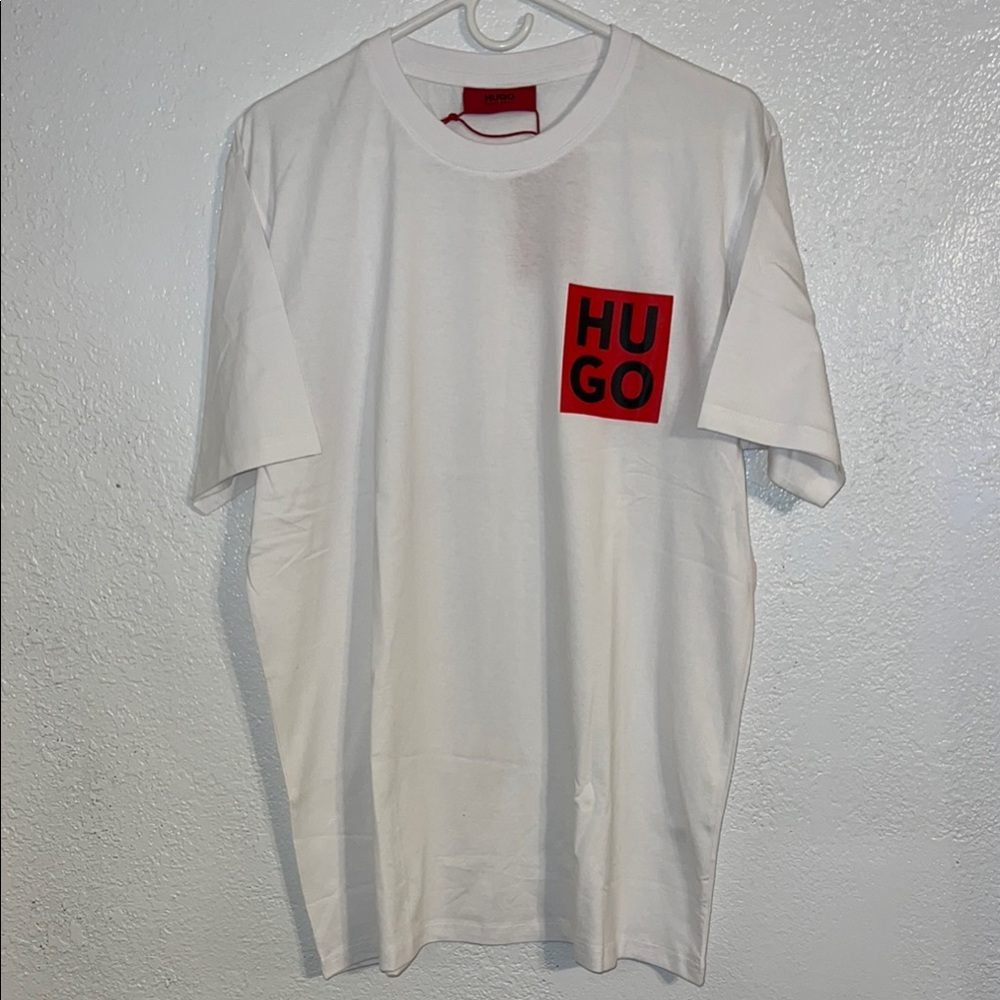 HUGO CREWNECK TSHIRT